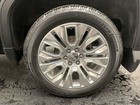 Used 2021 GMC Sierra 1500 Denali w/ Denali Ultimate Package AWD/4WD image 27