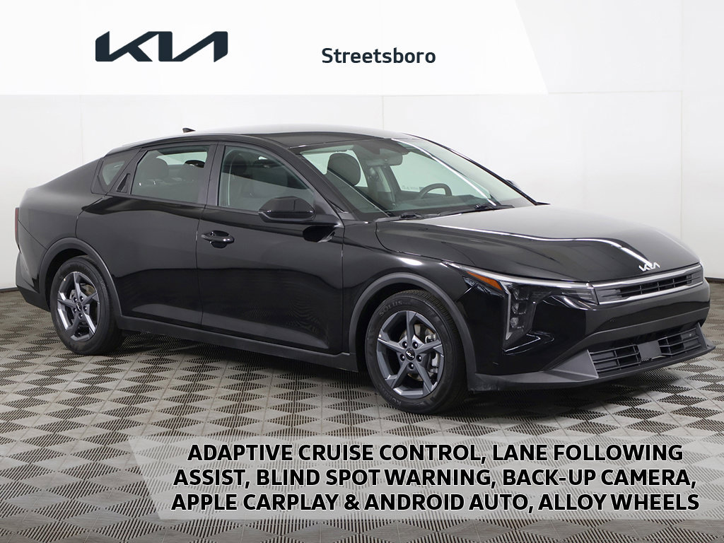 Used 2025 Kia K4 FWD image 1