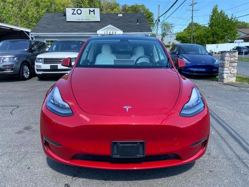 Used 2021 Tesla Model Y Long Range AWD/4WD image 7