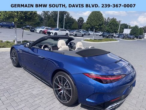 Used 2022 Mercedes-Benz SL 55 AMG 4MATIC image 32