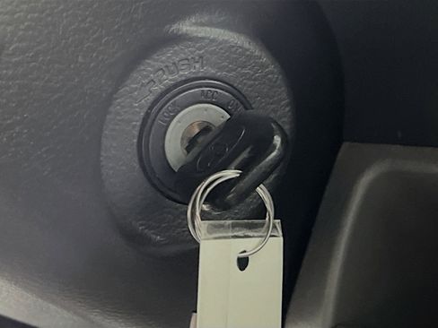 Used 2006 Toyota Tacoma PreRunner image 22