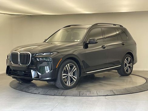Used 2024 BMW X7 xDrive40i AWD/4WD image 1
