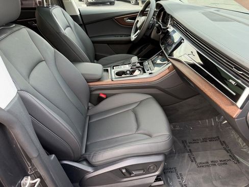 Certified 2023 Audi Q8 Premium Plus w/ Premium Plus Package image 13