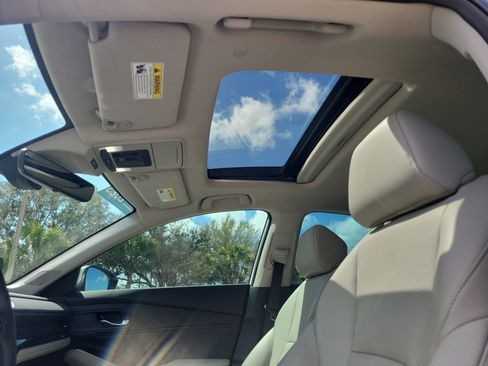 Used 2025 Honda Civic Sport Touring image 23