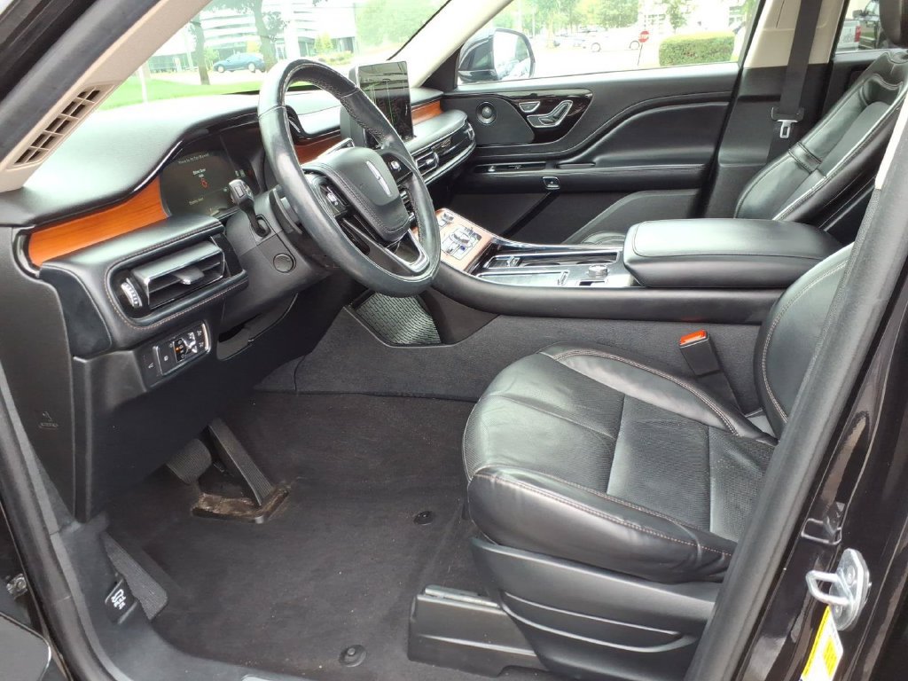 Used 2020 Lincoln Aviator Reserve w/ Equipment Group 201A AWD/4WD image 10