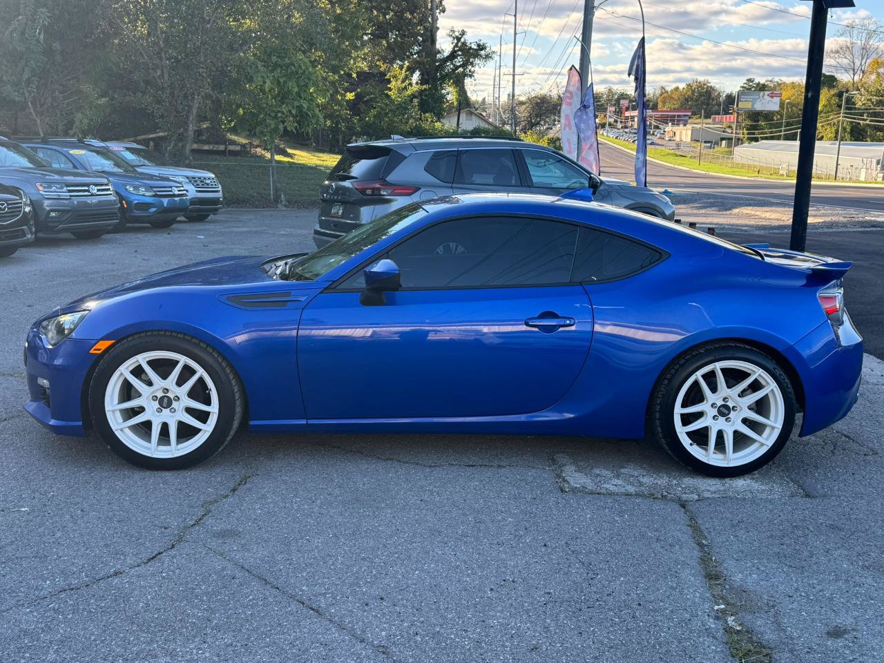 Used 2015 Subaru BRZ Limited w/ Popular Package #1A RWD image 8