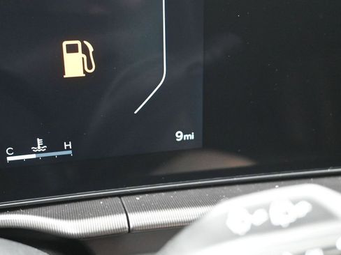 New 2026 Kia Sportage SX image 17