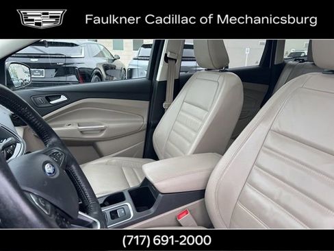 Used 2018 Ford Escape Titanium AWD/4WD image 17