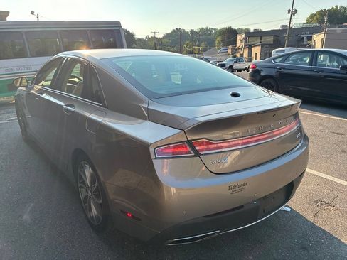 Used 2019 Lincoln MKZ Reserve w/ Reserve Plus Package FWD image 14