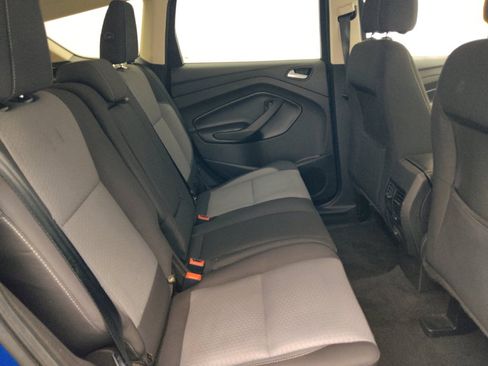 Used 2017 Ford Escape SE FWD image 19