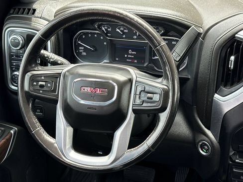 Used 2022 GMC Sierra 1500 SLT AWD/4WD image 14