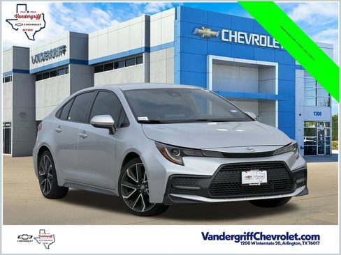 Used 2022 Toyota Corolla SE FWD image 1