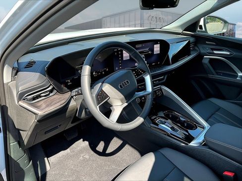 New 2026 Audi Q5 Premium Plus AWD/4WD image 7