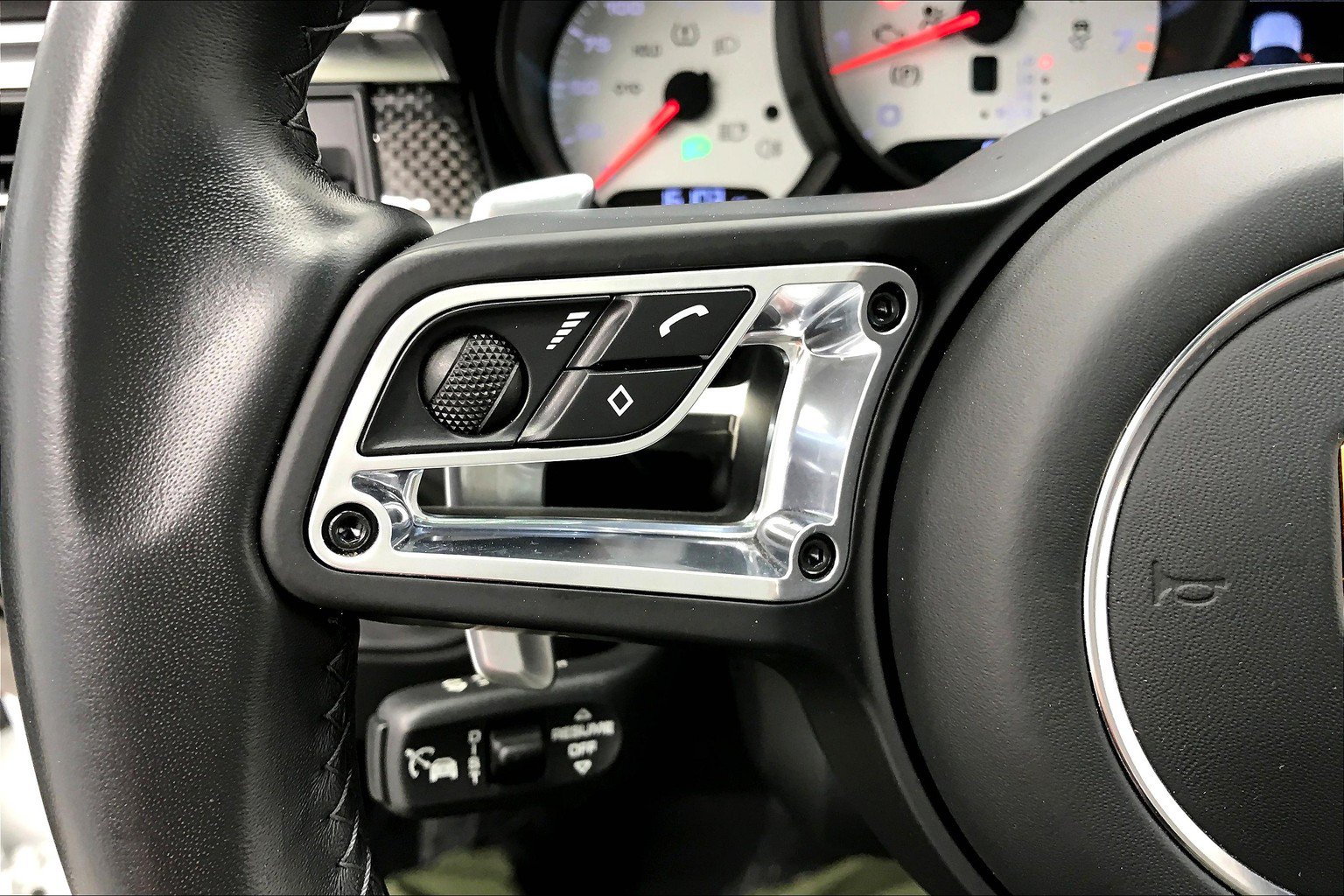 Used 2020 Porsche Macan GTS AWD/4WD image 20