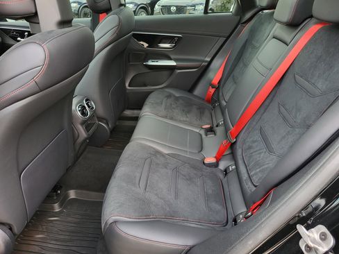 Used 2024 Mercedes-Benz GLC 43 AMG 4MATIC image 15