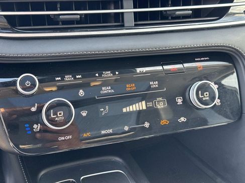 Certified 2025 INFINITI QX60 Luxe FWD image 24