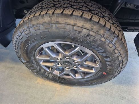 Used 2025 Ford Ranger XLT w/ FX4 Off-Road Package image 14