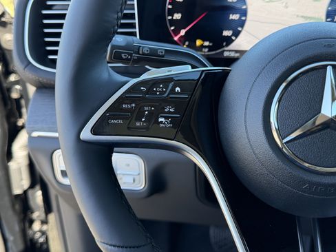 New 2026 Mercedes-Benz GLS 450 4MATIC image 23