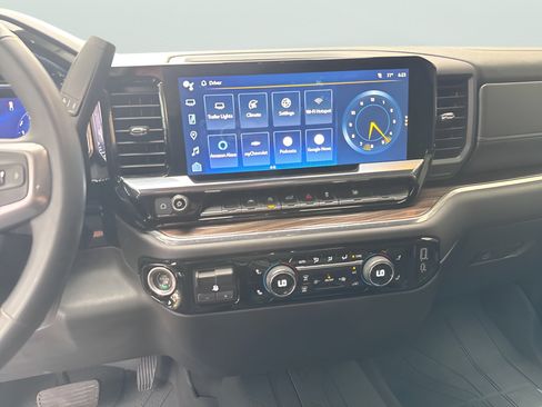 Used 2023 Chevrolet Silverado 1500 RST w/ Protection Package AWD/4WD image 25