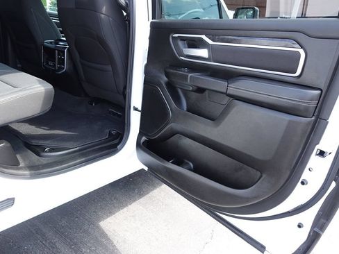 Used 2023 RAM 1500 Big Horn AWD/4WD image 29