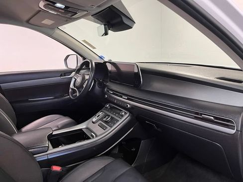Used 2025 Hyundai Palisade SEL FWD image 11