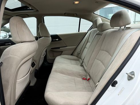 Used 2014 Honda Accord EX image 19