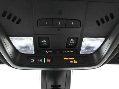 Certified 2024 Cadillac XT6 Sport w/ Platinum Package image 29