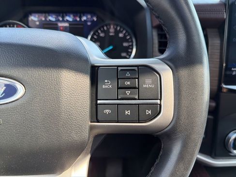 Used 2024 Ford Expedition Limited AWD/4WD image 28