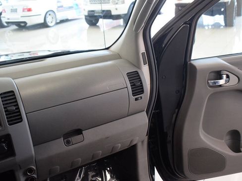 Used 2007 Nissan Frontier XE w/ Preferred Pkg RWD image 18