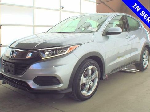 Used 2019 Honda HR-V LX image 1