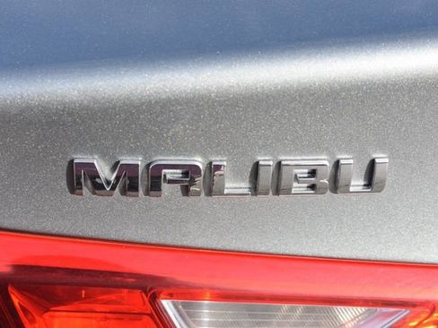 Certified 2023 Chevrolet Malibu LT image 18