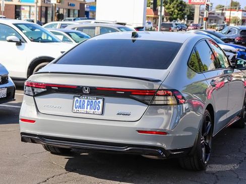 Used 2024 Honda Accord Sport image 11