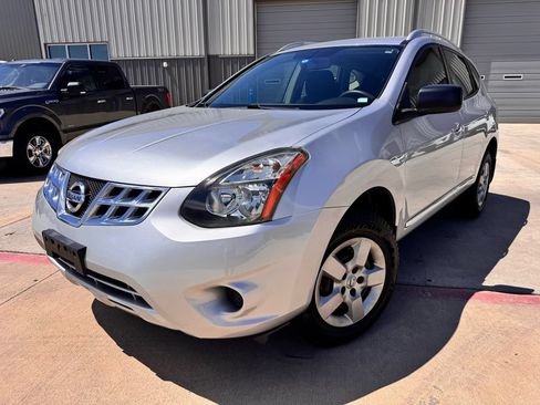 Used 2015 Nissan Rogue S w/ Convenience Package FWD image 1
