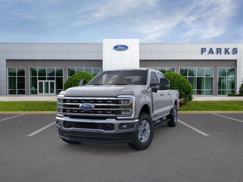 New 2026 Ford F250 XLT w/ XLT Premium Package AWD/4WD image 2