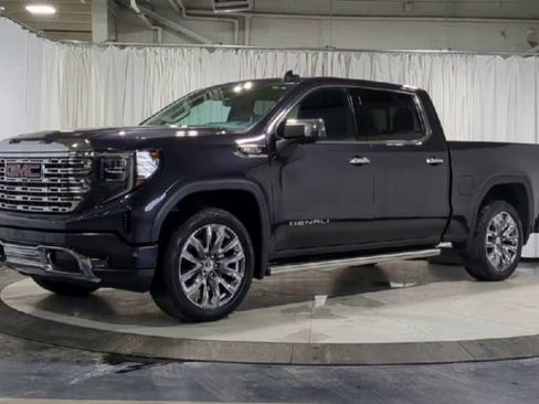 Used 2023 GMC Sierra 1500 Denali w/ Denali Reserve Package image 4