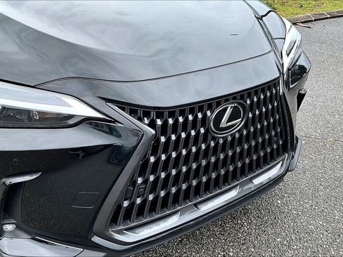 Used 2024 Lexus NX 250 FWD image 30