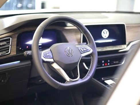 New 2026 Volkswagen Atlas SEL image 12