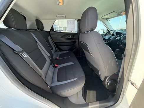 Used 2023 Chevrolet TrailBlazer LT image 22