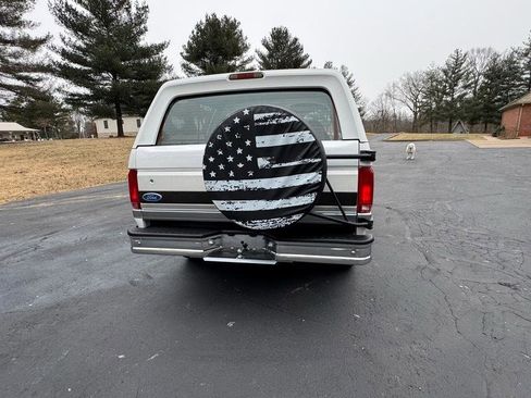 Used 1995 Ford Bronco XLT image 6