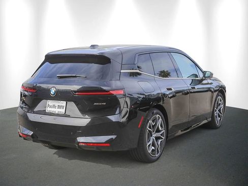 New 2026 BMW iX xDrive45 image 6