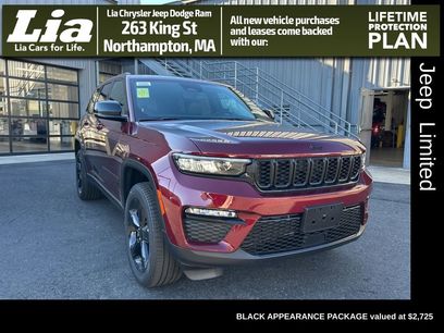 New 2025 Jeep Grand Cherokee Limited w/ Black Appearance Package