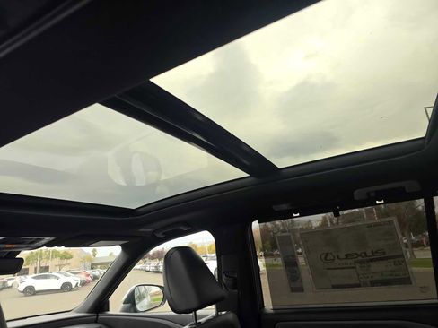 New 2026 Lexus TX 350 AWD image 23