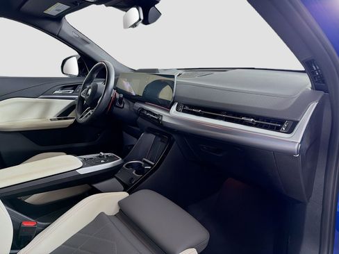 Used 2024 BMW X2 M35i image 31