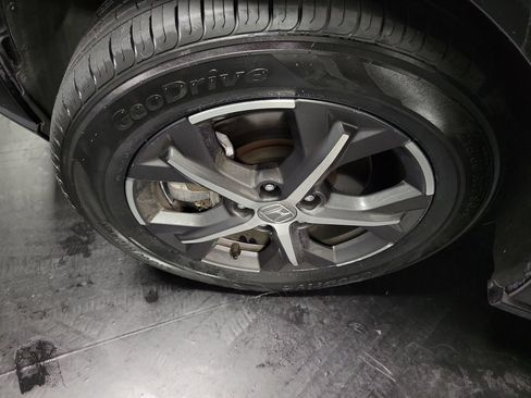 Used 2024 Honda HR-V EX-L image 13