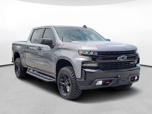 Used 2020 Chevrolet Silverado 1500 LT Trail Boss AWD/4WD image 3