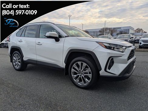 Used 2023 Toyota RAV4 XLE Premium image 1
