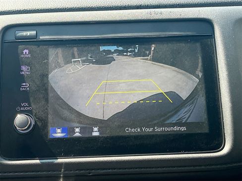 Used 2019 Honda HR-V EX image 13