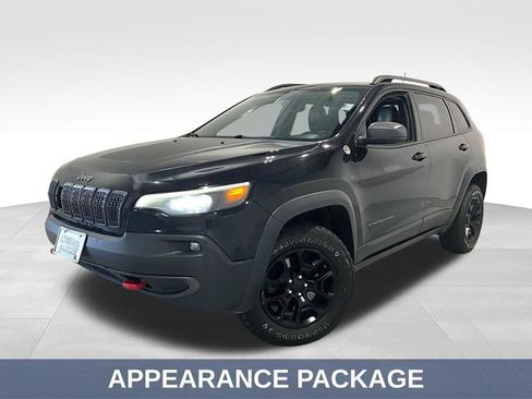 Used 2020 Jeep Cherokee Trailhawk w/ Comfort & Convenience Group AWD/4WD image 4