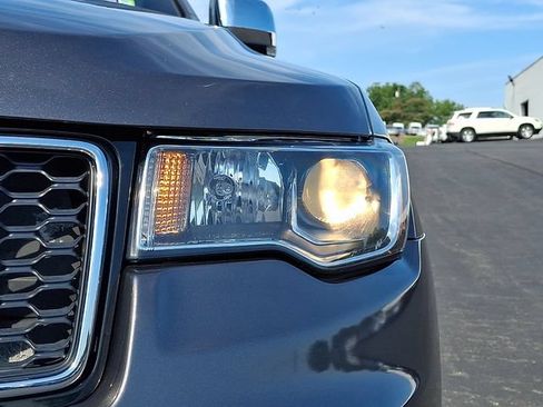 Used 2021 Jeep Grand Cherokee Limited AWD/4WD image 9