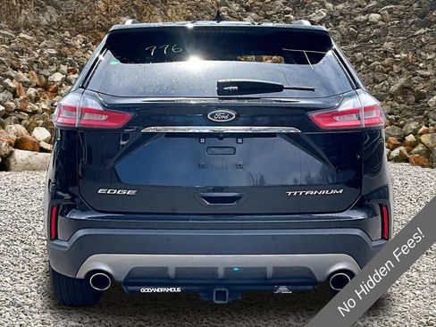 Used 2020 Ford Edge Titanium w/ Cargo Accessory Package FWD image 4